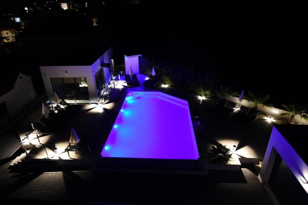 Holiday Luxury Resort Sundance Трогир Экстерьер фото